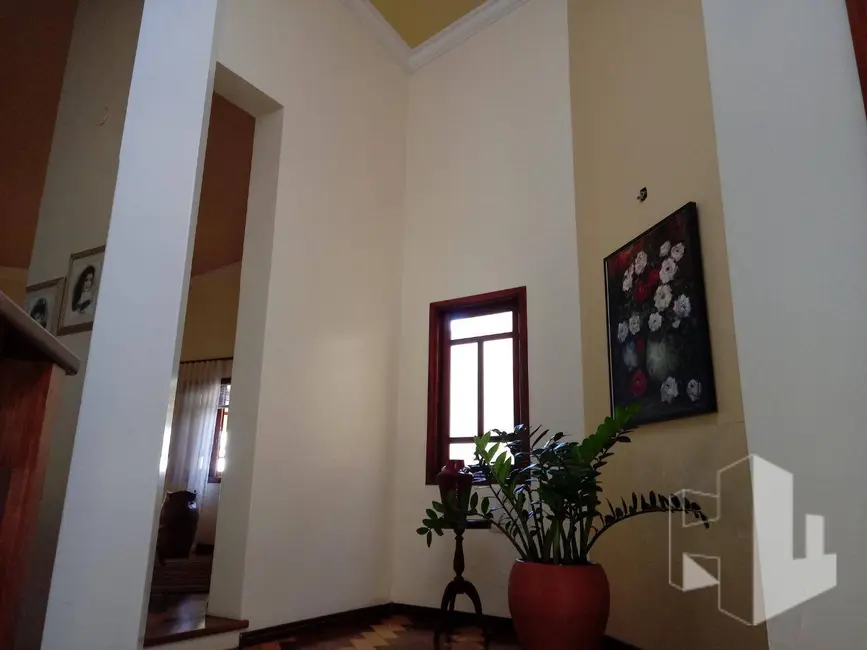 Foto 3 de Casa com 3 quartos à venda, 424m2 em Chácara Peccioli, Jau - SP