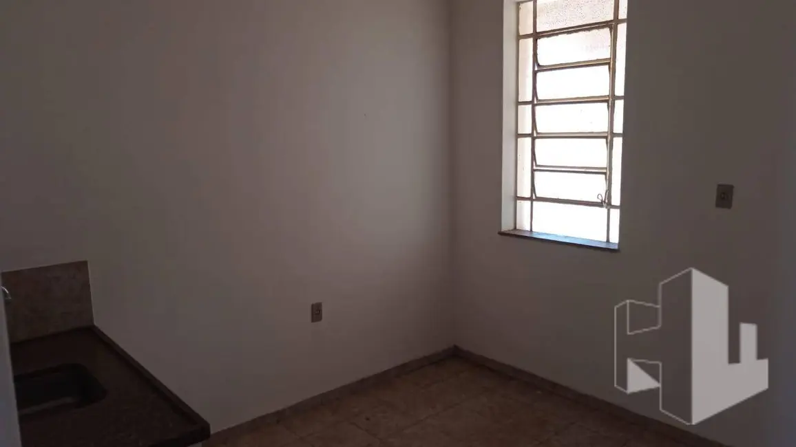 Foto 6 de Casa com 2 quartos à venda, 19514m2 em Centro, Jau - SP