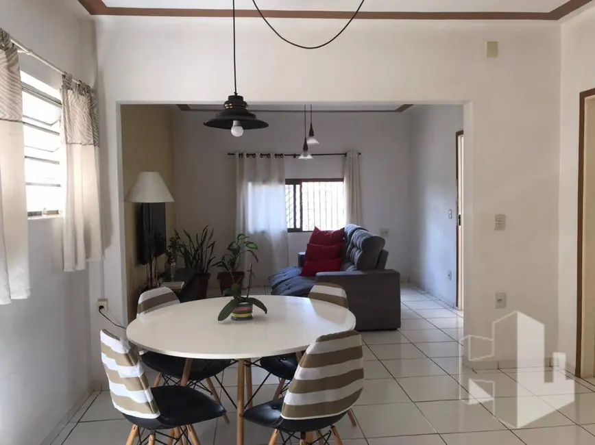 Foto 4 de Casa com 2 quartos à venda, 112m2 em Vila Carvalho, Jau - SP