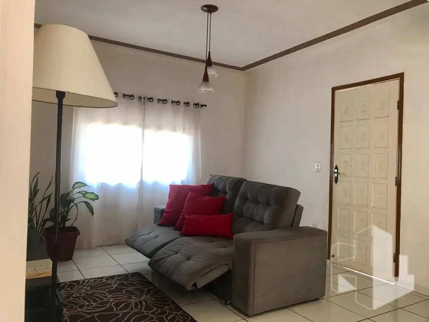 Foto 1 de Casa com 2 quartos à venda, 112m2 em Vila Carvalho, Jau - SP