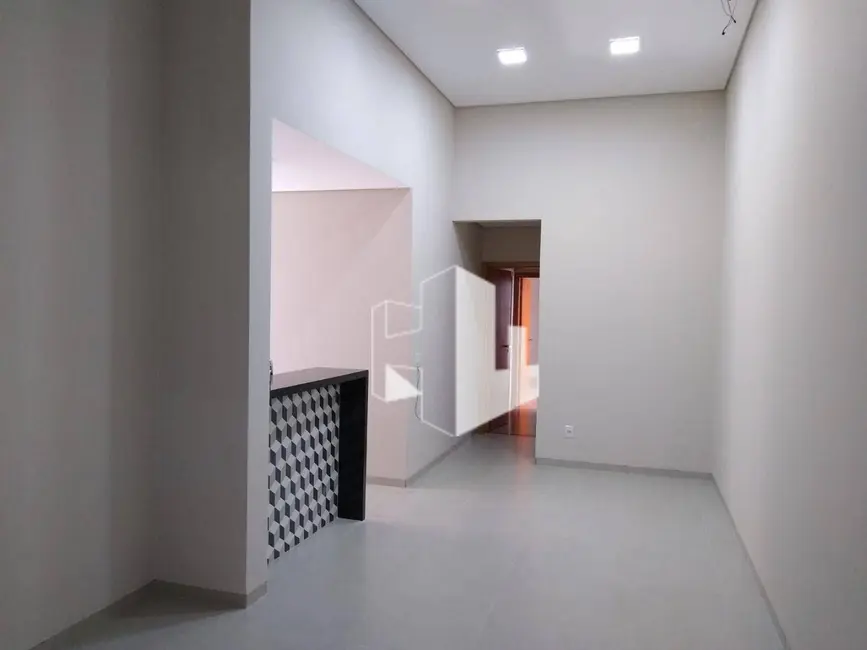 Foto 3 de Casa com 2 quartos à venda, 175m2 em Jardim Olímpia, Jau - SP