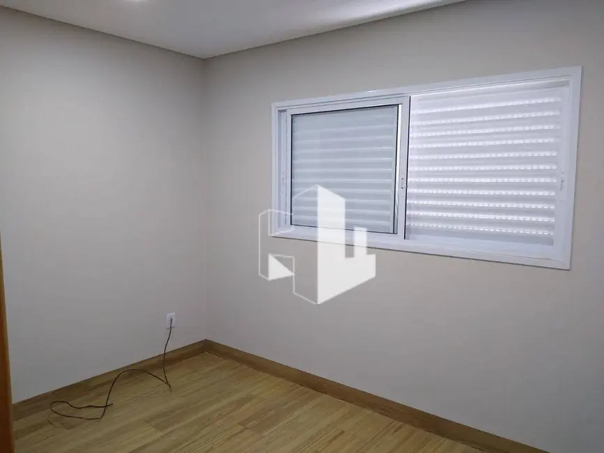 Foto 5 de Casa com 2 quartos à venda, 175m2 em Jardim Olímpia, Jau - SP