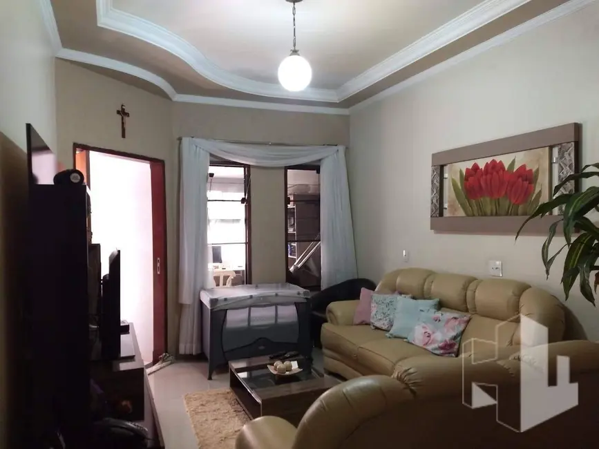 Foto 3 de Casa com 2 quartos à venda, 280m2 em Jardim Parati, Jau - SP