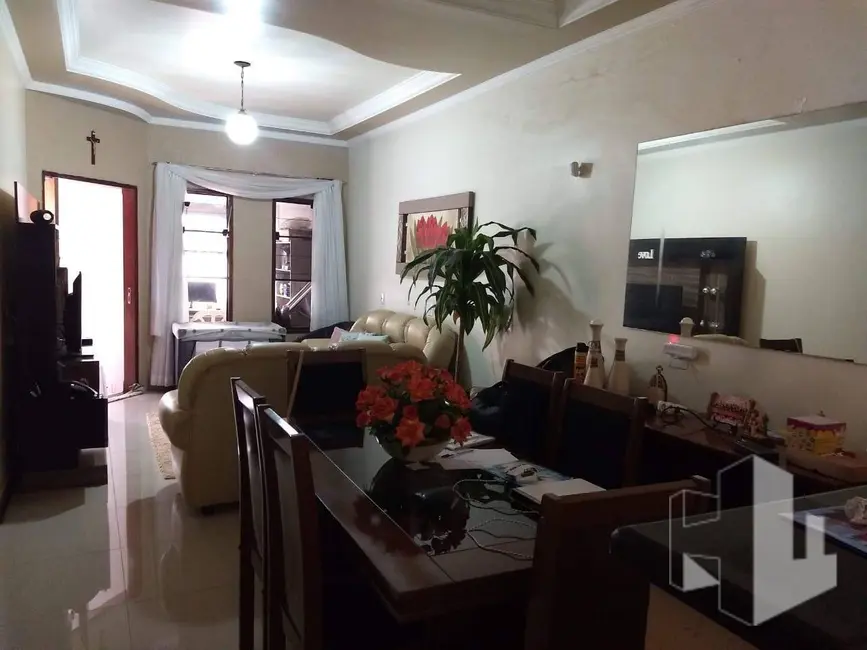 Foto 4 de Casa com 2 quartos à venda, 280m2 em Jardim Parati, Jau - SP
