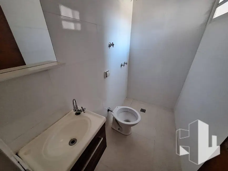 Foto 8 de Casa com 3 quartos à venda, 200m2 em Jardim Olímpia, Jau - SP