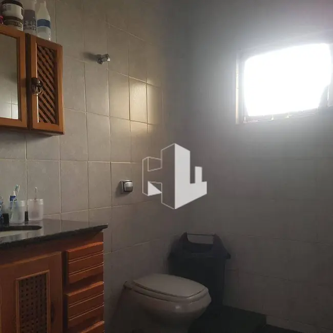 Casa com 2 quartos à venda, 150m2 em Jardim Santa Rosa, Jau - SP - imagem 3 Foto 3 de Casa com 2 quartos à venda, 150m2 em Jardim Santa Rosa, Jau - SP