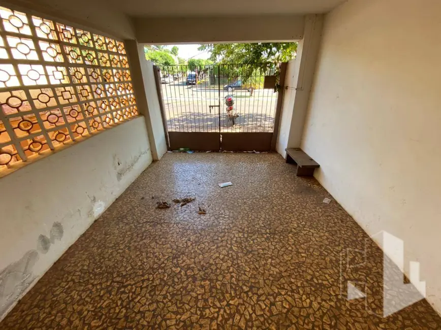 Foto 3 de Casa com 3 quartos para alugar, 100m2 em Vila Santa Maria, Jau - SP