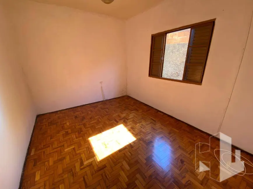 Foto 6 de Casa com 3 quartos para alugar, 100m2 em Vila Santa Maria, Jau - SP