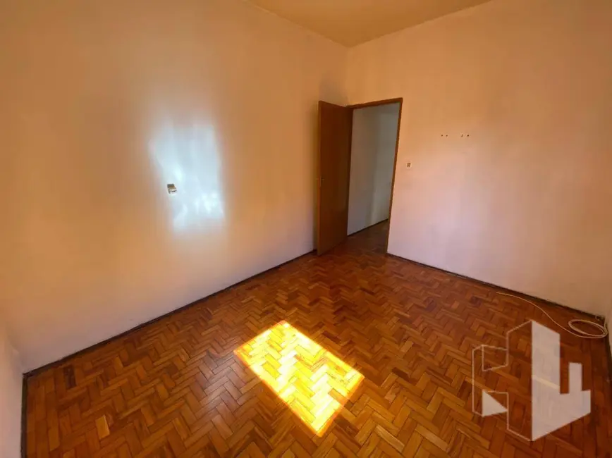 Foto 5 de Casa com 3 quartos para alugar, 100m2 em Vila Santa Maria, Jau - SP