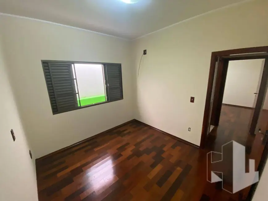Foto 9 de Casa com 3 quartos à venda, 250m2 em Jardim Maria Cibele, Jau - SP