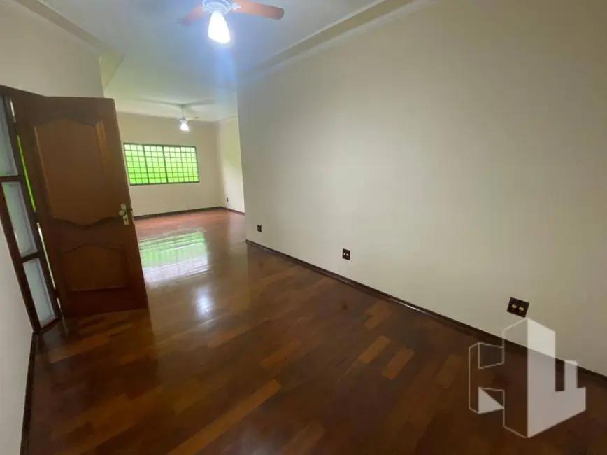Foto 7 de Casa com 3 quartos à venda, 250m2 em Jardim Maria Cibele, Jau - SP