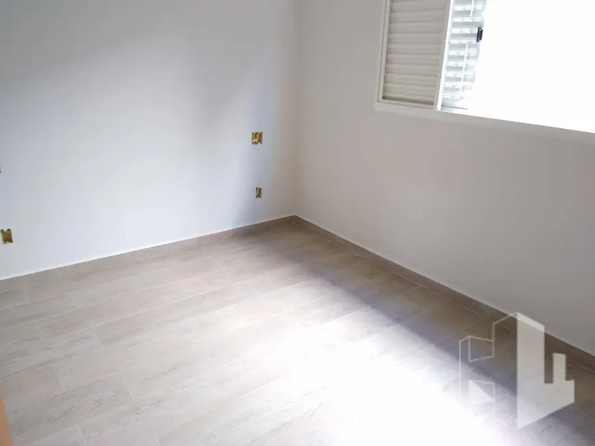 Casa com 3 quartos à venda, 190m2 em Jau - SP - imagem 6 Foto 6 de Casa com 3 quartos à venda, 190m2 em Jau - SP