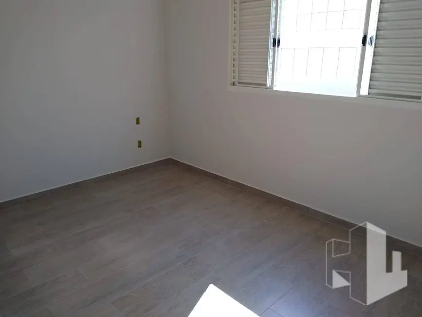 Casa com 3 quartos à venda, 190m2 em Jau - SP - imagem 5 Foto 5 de Casa com 3 quartos à venda, 190m2 em Jau - SP