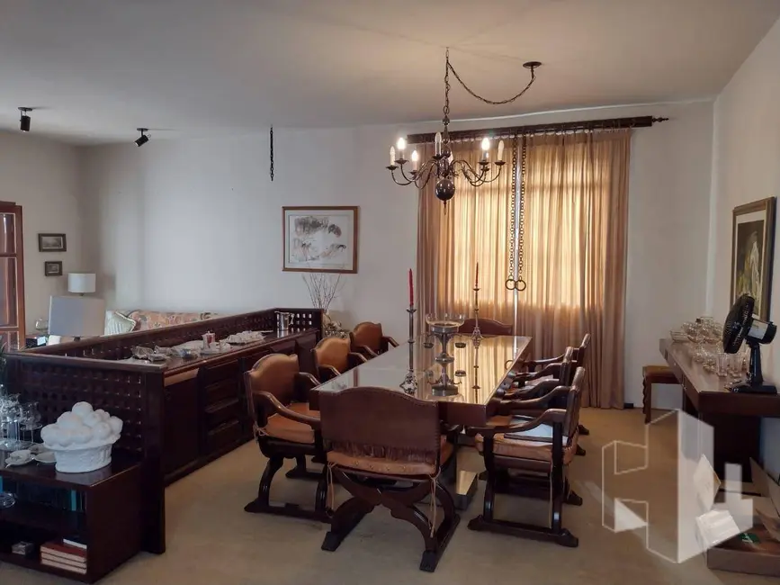 Foto 3 de Casa com 4 quartos à venda, 434m2 em Centro, Jau - SP