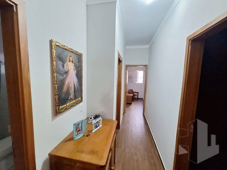 Foto 4 de Casa com 3 quartos à venda, 200m2 em Jardim Novo Horizonte, Jau - SP