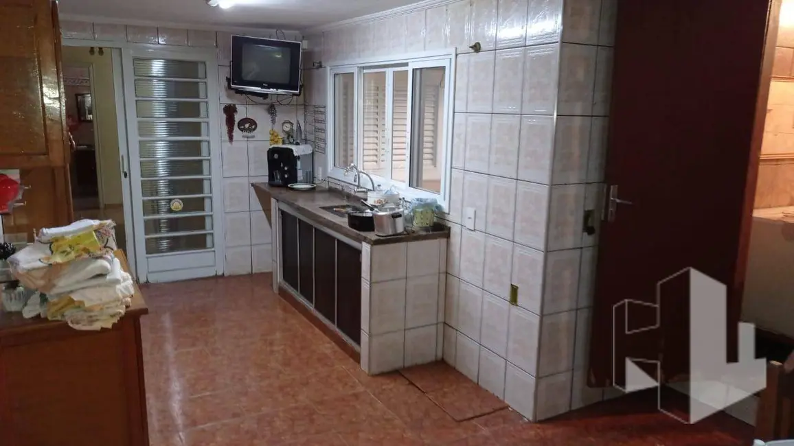 Foto 4 de Casa com 3 quartos à venda, 250m2 em Jardim Pedro Ometto, Jau - SP