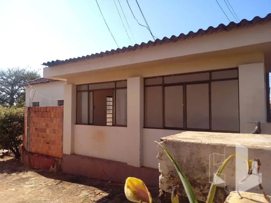 Foto 2 de Casa com 3 quartos à venda, 1157m2 em Centro, Mineiros Do Tiete - SP