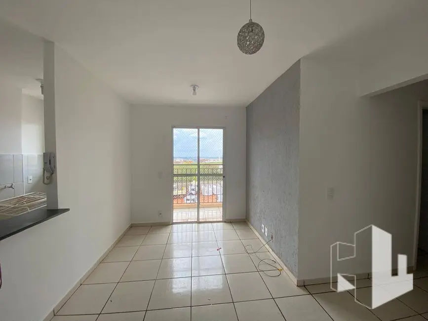 Foto 1 de Apartamento com 2 quartos para alugar, 50m2 em Distrito Industrial, Jau - SP