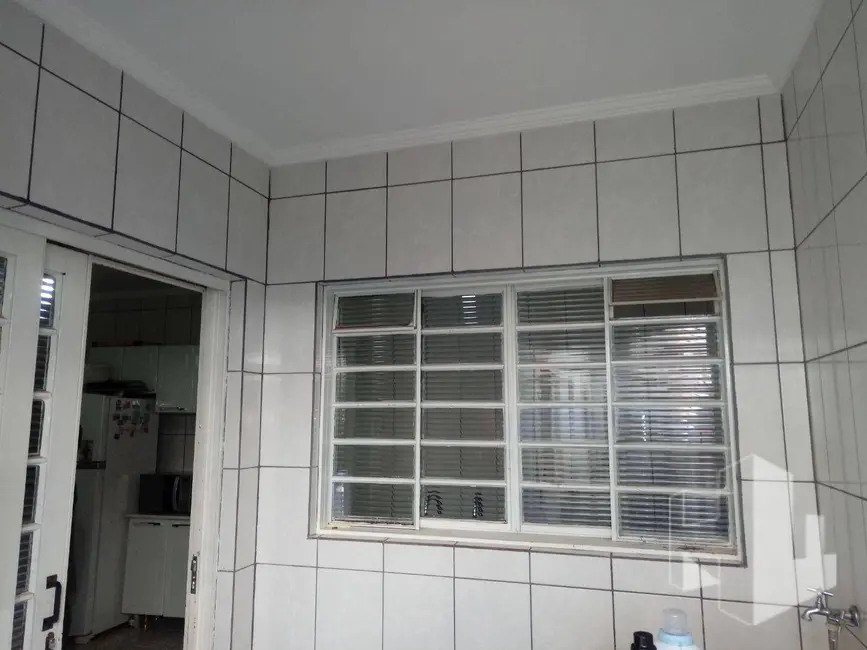 Foto 9 de Casa com 3 quartos à venda, 180m2 em Jardim São Crispim, Jau - SP
