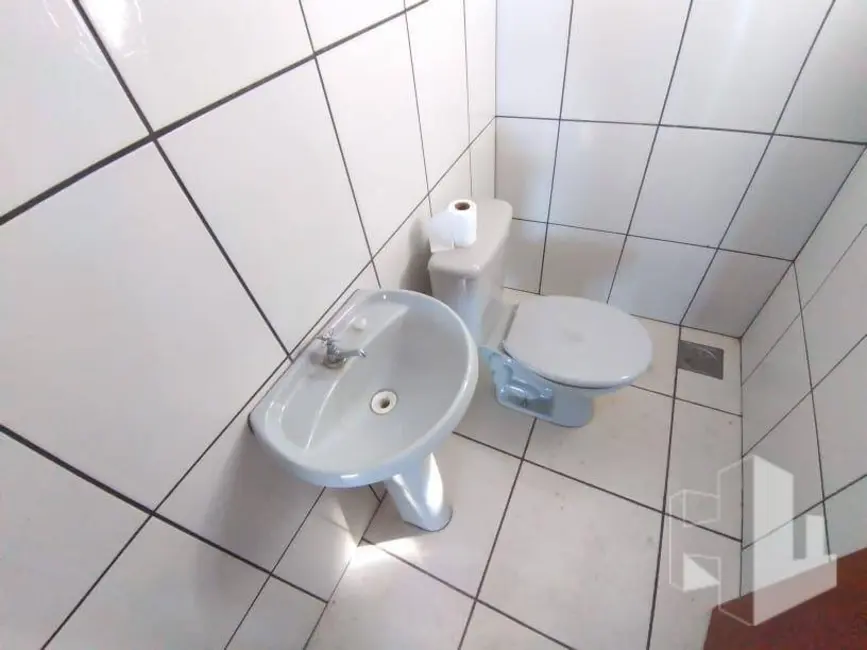 Foto 4 de Sala Comercial para alugar, 300m2 em Centro, Jau - SP