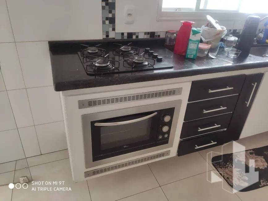 Foto 9 de Casa com 3 quartos à venda, 225m2 em Jardim Dona Emília, Jau - SP