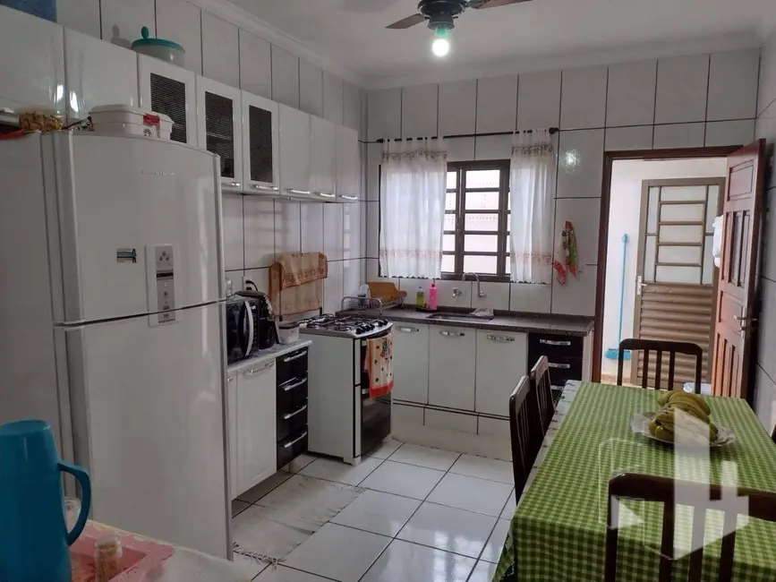 Foto 3 de Casa com 3 quartos à venda, 175m2 em Jardim Nova Jaú, Jau - SP