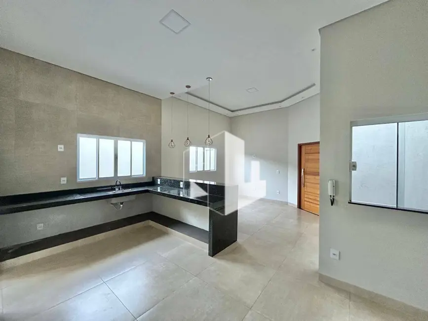 Foto 4 de Casa com 3 quartos para alugar, 175m2 em Jardim Dona Emília, Jau - SP