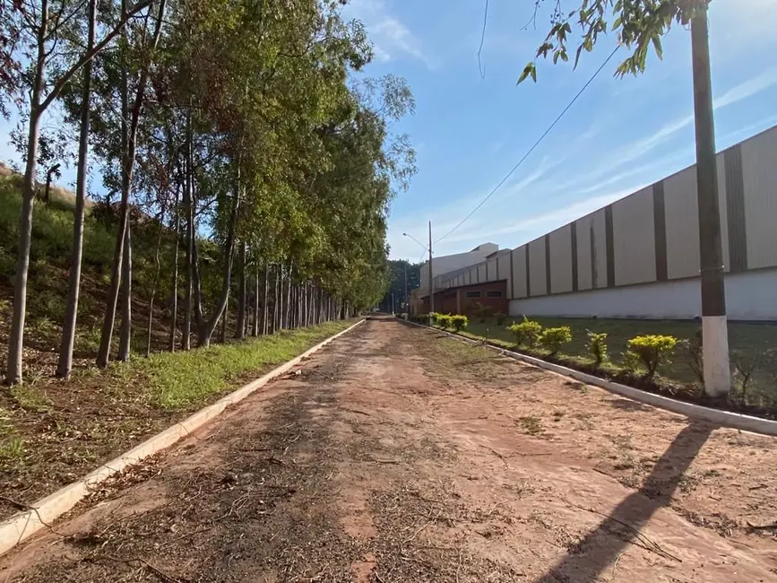 Armazém / Galpão à venda, 36000m2 em Centro, Barra Bonita - SP - imagem 5 Foto 5 de Armazém / Galpão à venda, 36000m2 em Centro, Barra Bonita - SP