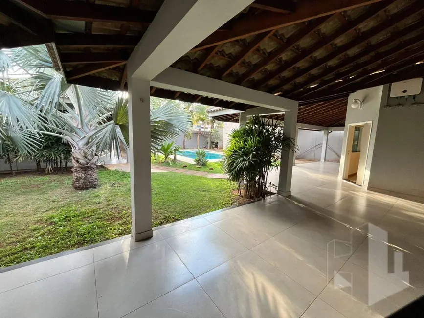 Foto 1 de Casa com 3 quartos à venda, 1000m2 em Jau - SP