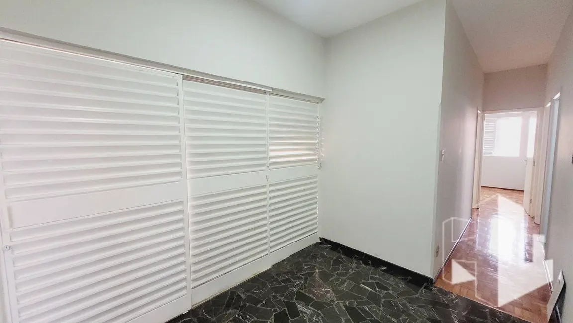 Foto 3 de Casa com 4 quartos para alugar, 250m2 em Vila Santa Terezinha, Jau - SP