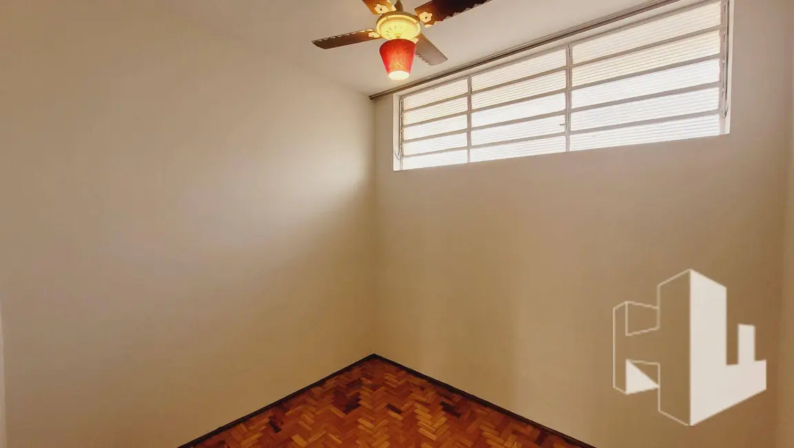 Foto 2 de Casa com 4 quartos para alugar, 250m2 em Vila Santa Terezinha, Jau - SP