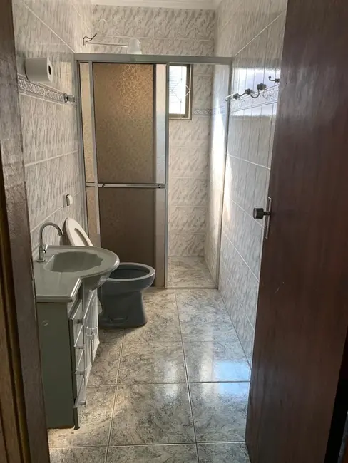 Foto 2 de Casa com 1 quarto para alugar, 150m2 em Jardim Pedro Ometto, Jau - SP