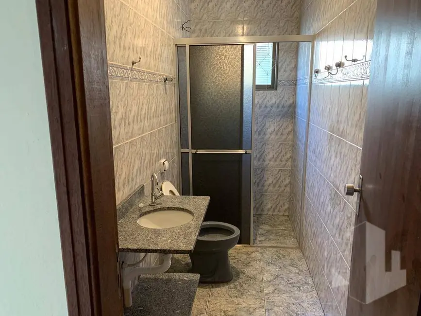 Foto 8 de Casa com 1 quarto para alugar, 150m2 em Jardim Pedro Ometto, Jau - SP