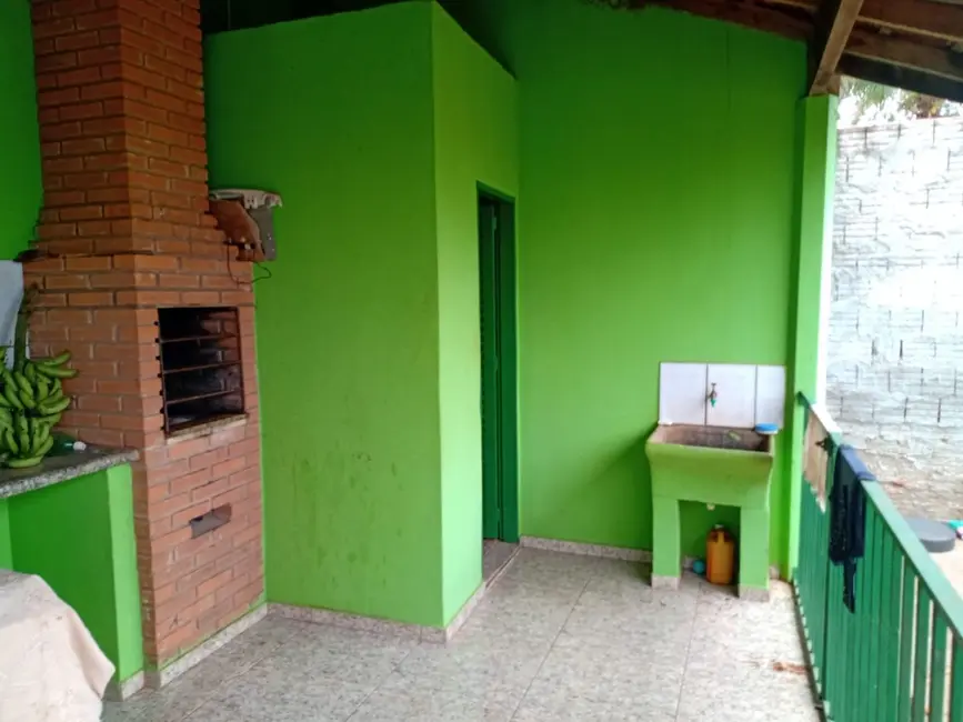 Foto 1 de Chácara com 2 quartos à venda, 450m2 em Centro, Itapui - SP