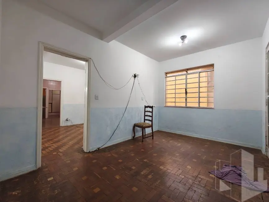 Casa com 3 quartos para alugar, 380m2 em Centro, Jau - SP - imagem 7 Foto 7 de Casa com 3 quartos para alugar, 380m2 em Centro, Jau - SP