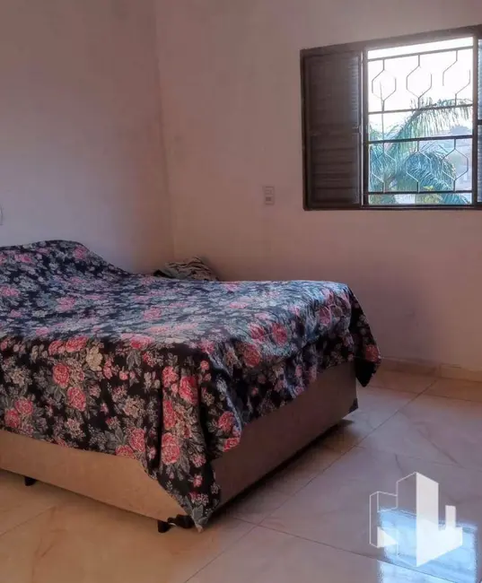 Foto 3 de Casa com 2 quartos à venda, 250m2 em Jardim Parati, Jau - SP