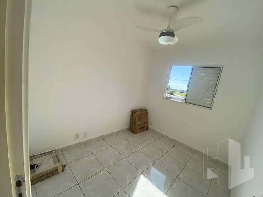 Foto 4 de Apartamento com 2 quartos para alugar, 49m2 em Jardim Olímpia, Jau - SP