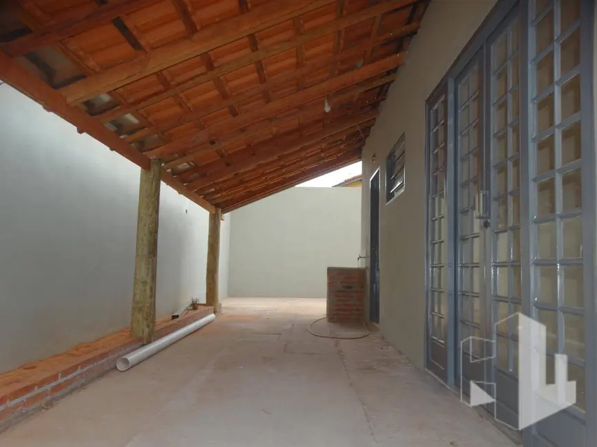 Foto 6 de Casa com 2 quartos à venda, 200m2 em Jardim Itatiaia, Jau - SP