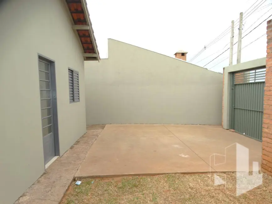 Foto 3 de Casa com 2 quartos à venda, 200m2 em Jardim Itatiaia, Jau - SP