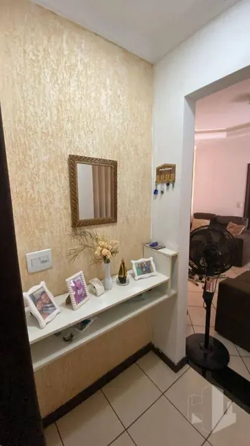 Foto 8 de Casa com 2 quartos à venda, 250m2 em Jardim Parati, Jau - SP