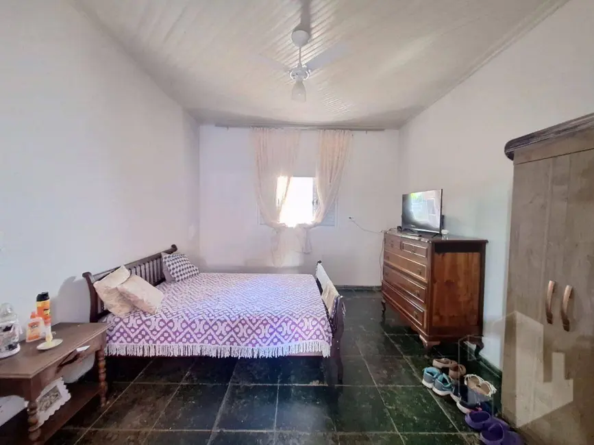 Foto 7 de Casa com 3 quartos à venda, 330m2 em Vila Nassif Name, Jau - SP