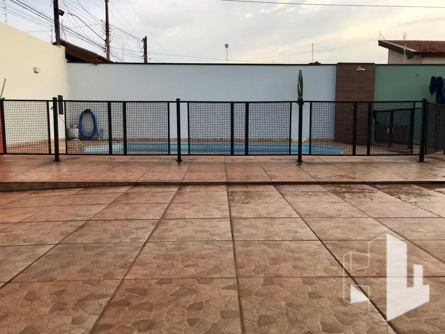 Foto 1 de Casa com 2 quartos à venda, 300m2 em Jardim Parati, Jau - SP