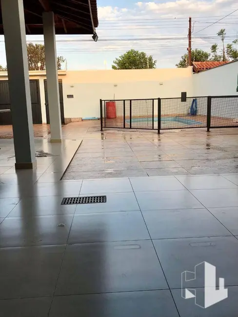 Foto 5 de Casa com 2 quartos à venda, 300m2 em Jardim Parati, Jau - SP