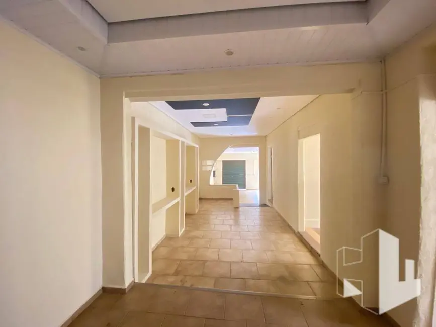 Foto 5 de Armazém / Galpão à venda e para alugar, 500m2 em Chácara Braz Miraglia, Jau - SP