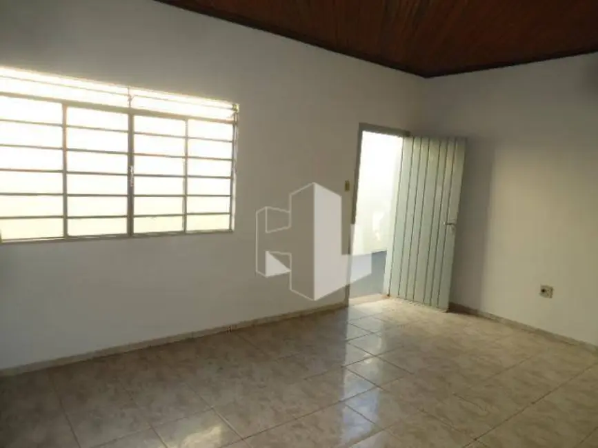 Foto 2 de Casa com 3 quartos para alugar, 265m2 em Vila Nova, Jau - SP