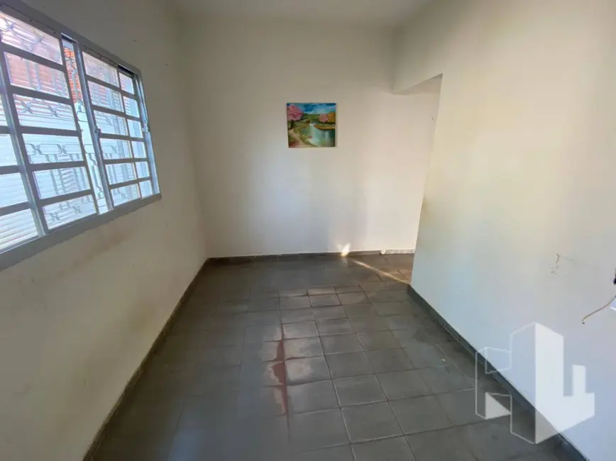 Foto 2 de Casa com 1 quarto à venda, 150m2 em Jardim Orlando Chesini Ometto, Jau - SP