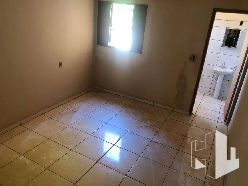 Foto 6 de Casa com 3 quartos para alugar, 180m2 em Santo Antônio, Jau - SP