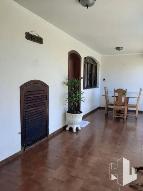 Foto 4 de Casa com 2 quartos à venda, 250m2 em Jardim Itamarati, Jau - SP