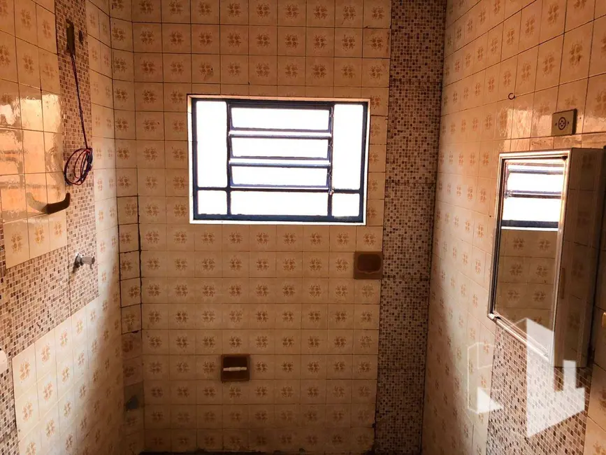 Foto 8 de Casa com 2 quartos para alugar, 180m2 em Vila Industrial, Jau - SP