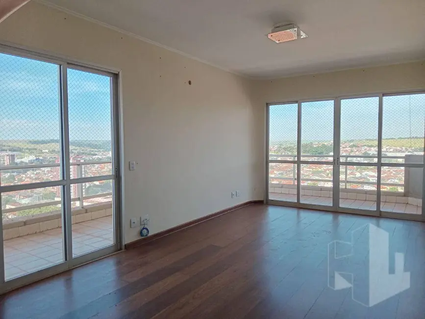 Foto 1 de Apartamento com 3 quartos à venda, 100m2 em Centro, Jau - SP